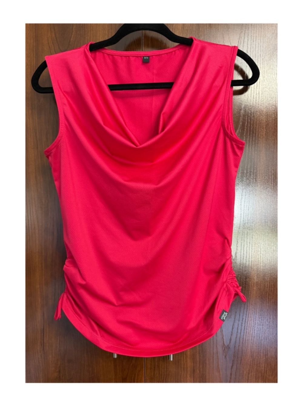 Chlorophylle Pink Sleeveless Top Size M Ruched Athletic Travel Outdoor Tank